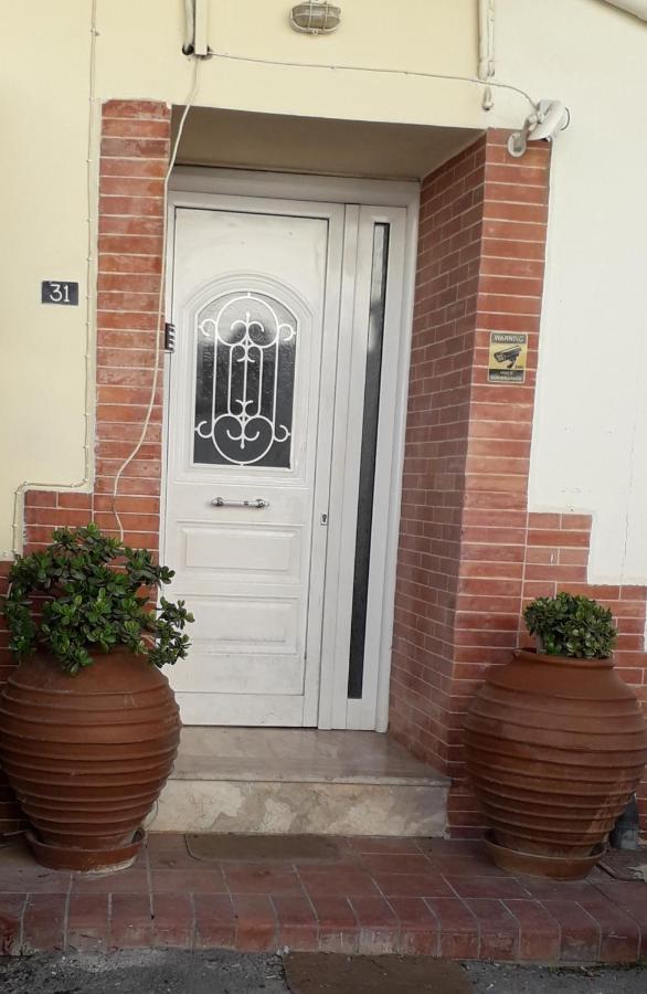 Safe & Cool Apartment Heraklion  Екстер'єр фото